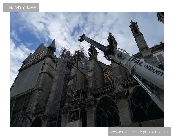 巴黎前场连续快速配合引爆全场:一场关于速度、信任与体验的软文